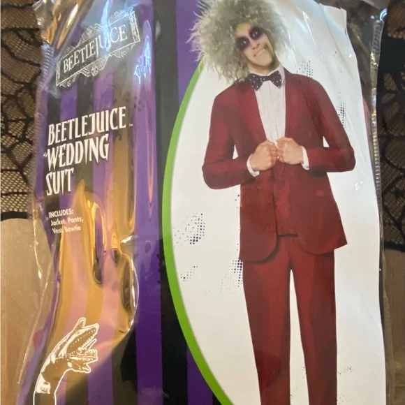 Beetlejuice Red Wedding Suit - Picture 1 of 1